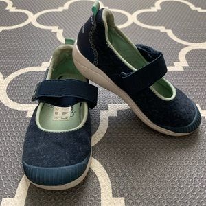 Stride Rite Toddler Girl Lia Shoe, Size 8W